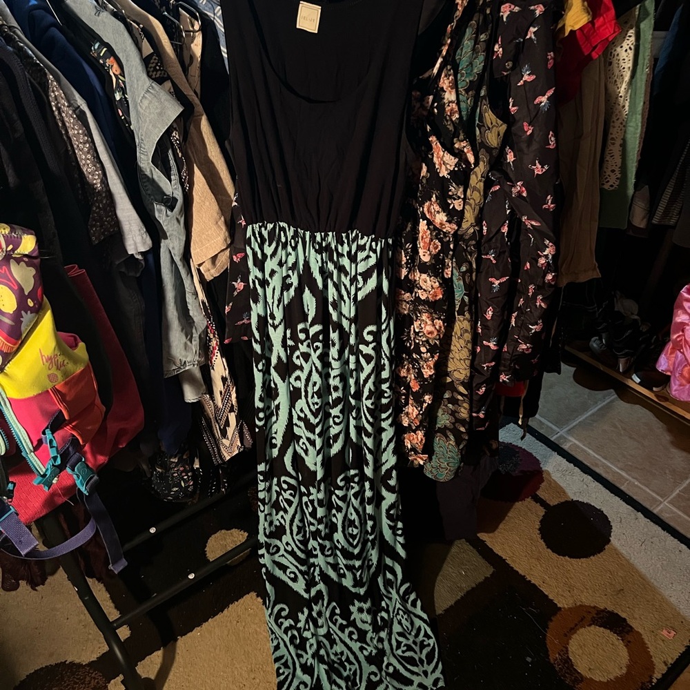 Hershe dress xl